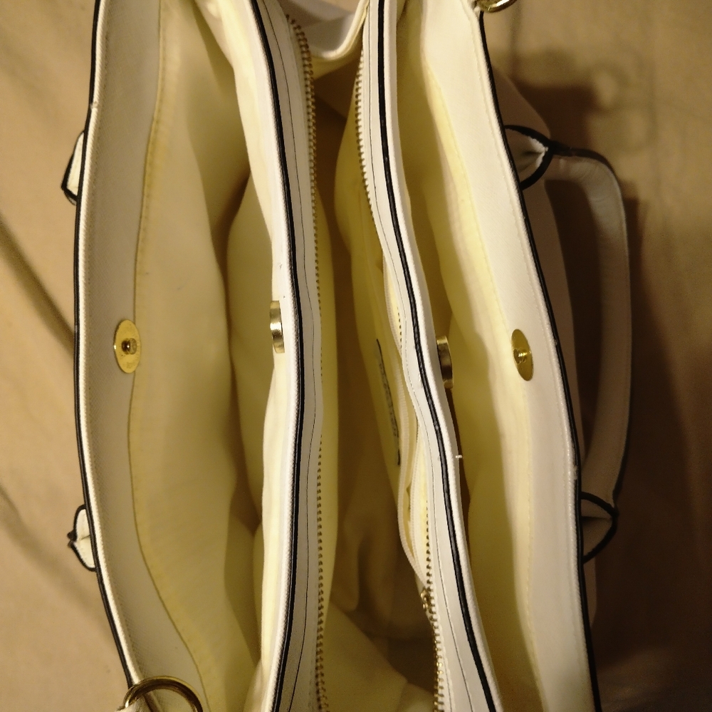 Bag - Picture 6 of 8
